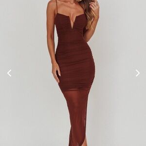 Elegant Brown Sleeveless Dress